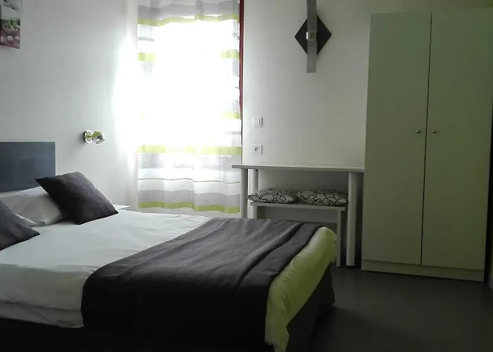 Hotell Beddy-bye Contrexéville